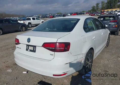 2017 Volkswagen Jetta 1.4T Se z USA, uszkodzony, nr VIN 3VWDB7AJXHM292628